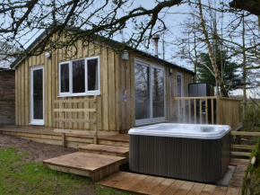 Гостиница Treehouse Cabin  Уэстворд